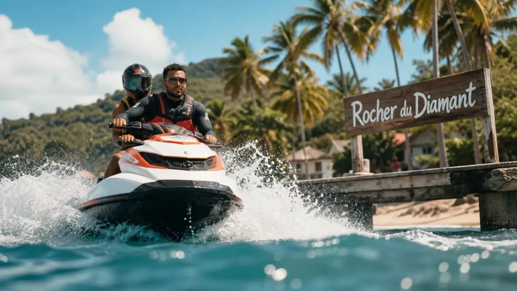 Randonnée jet ski Martinique près du Rocher du Diamant, côte et vagues